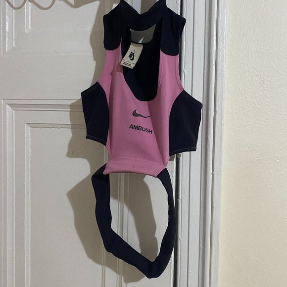 NIKE AMBUSH CROP TOP SMALL - Picture 1 of 4